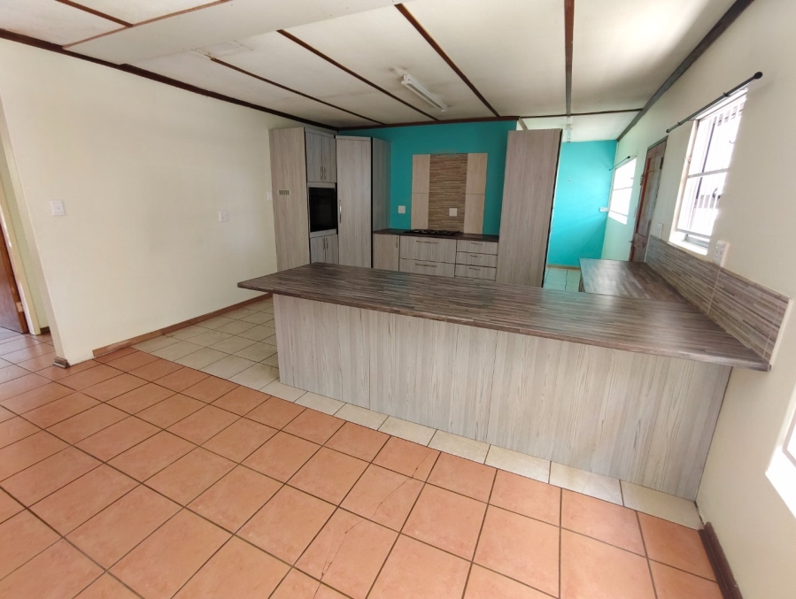 To Let 3 Bedroom Property for Rent in Generaal De Wet Free State